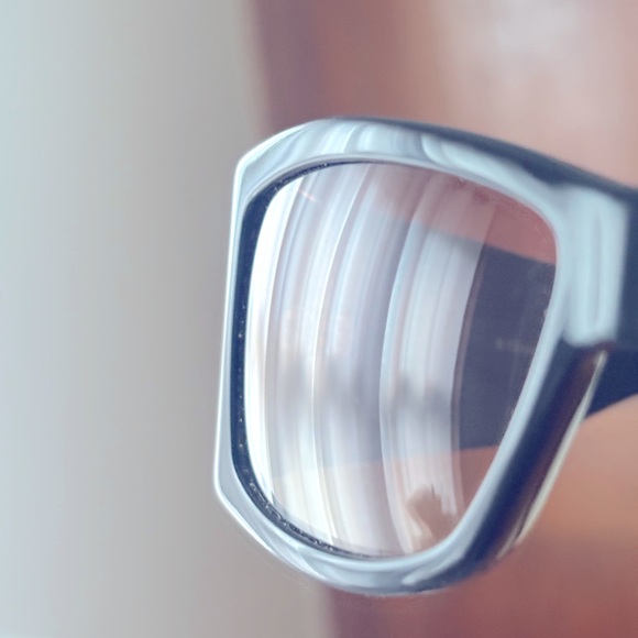 Authentic Christian Dior “Dior Rain 2” Vintage Sunglasses PreOwned with Crystals - Picture 10 of 11